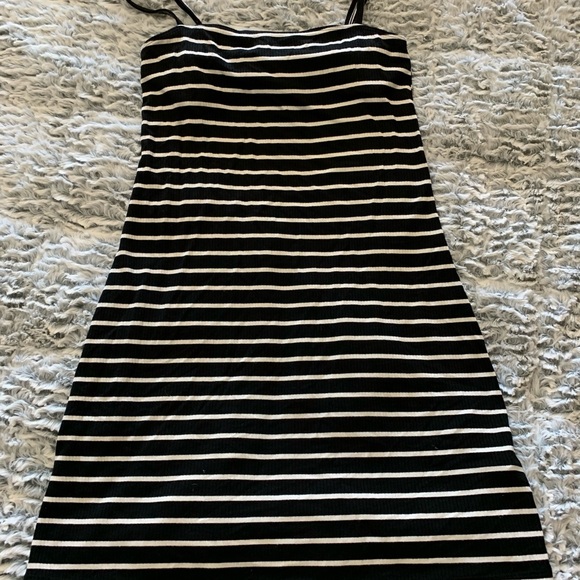 Holister Dress - Picture 1 of 2